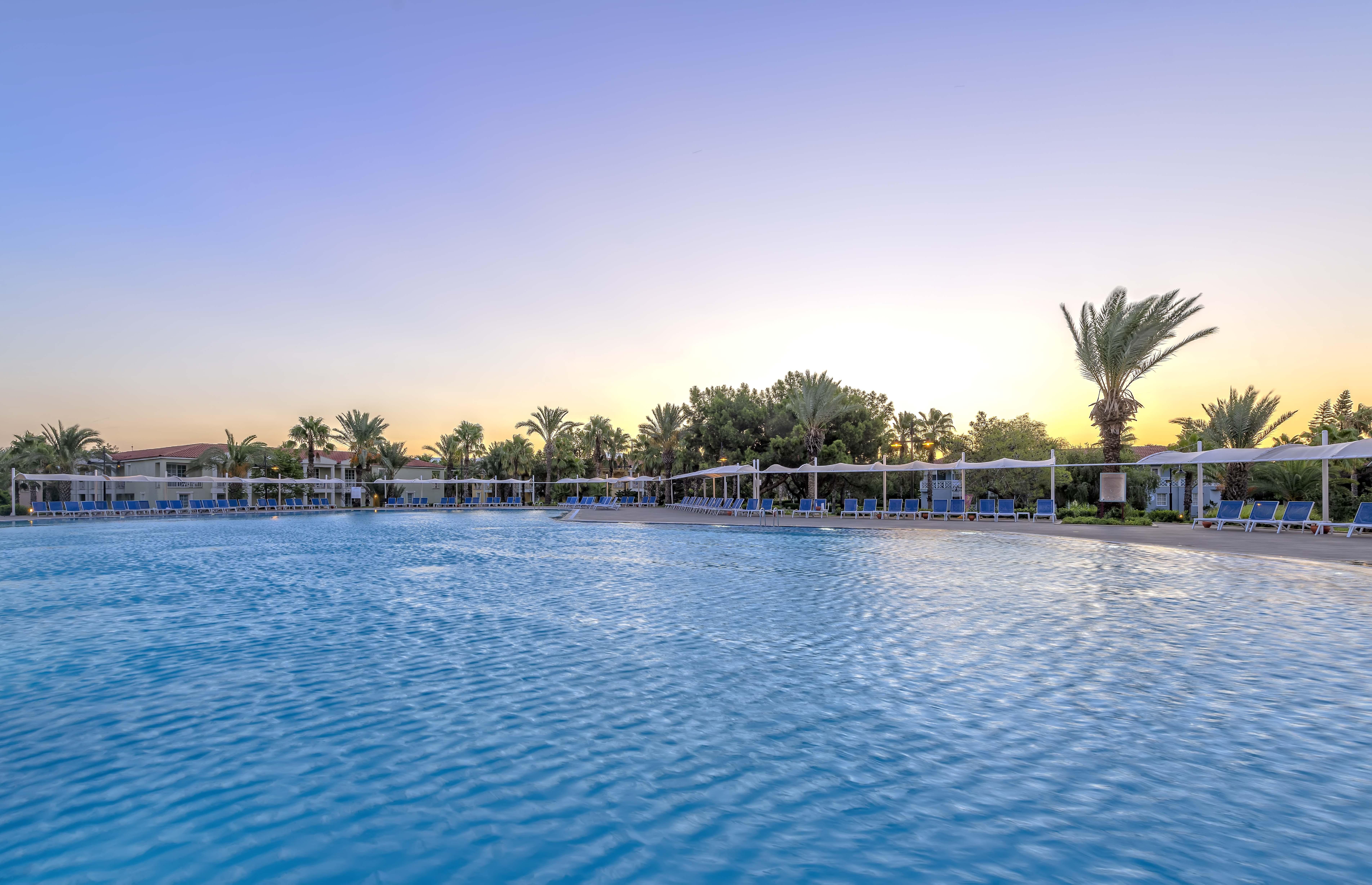 Euphoria Palm Beach Resort Kizilagac  Εξωτερικό φωτογραφία