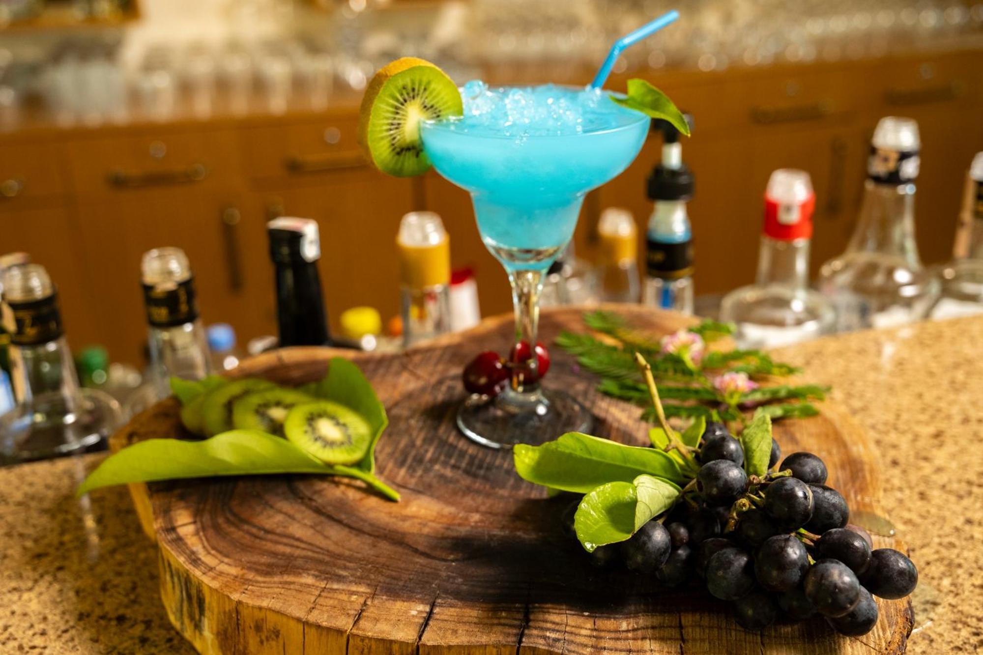Euphoria Palm Beach Resort Kizilagac  Εξωτερικό φωτογραφία