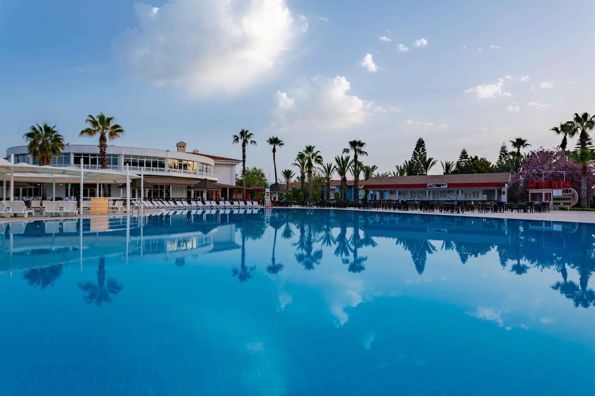 Euphoria Palm Beach Resort Kizilagac  Εξωτερικό φωτογραφία