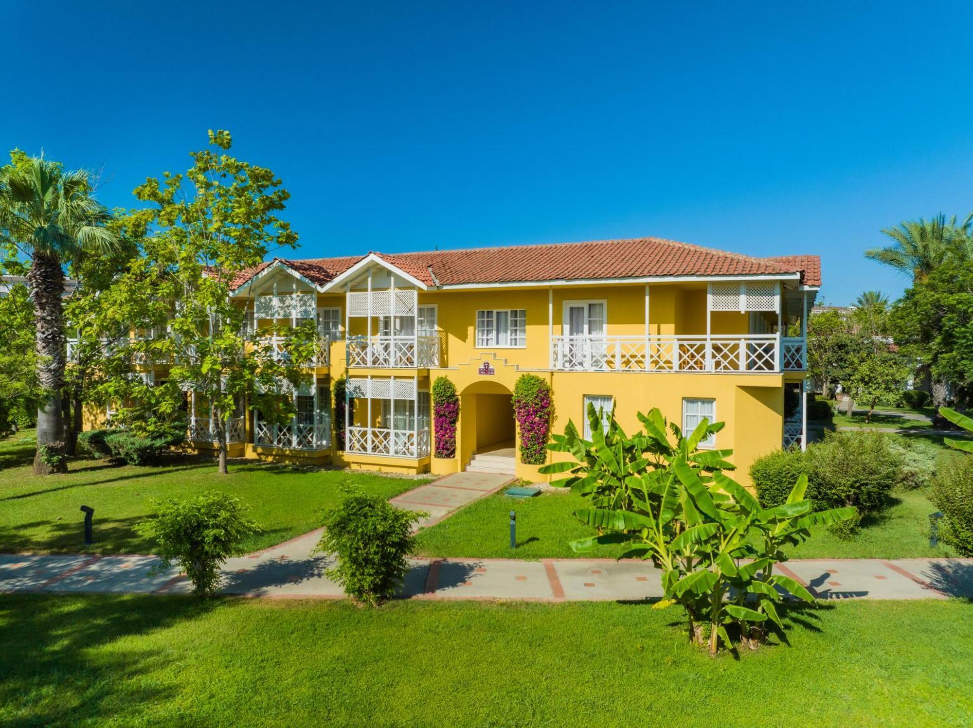 Euphoria Palm Beach Resort Kizilagac  Εξωτερικό φωτογραφία