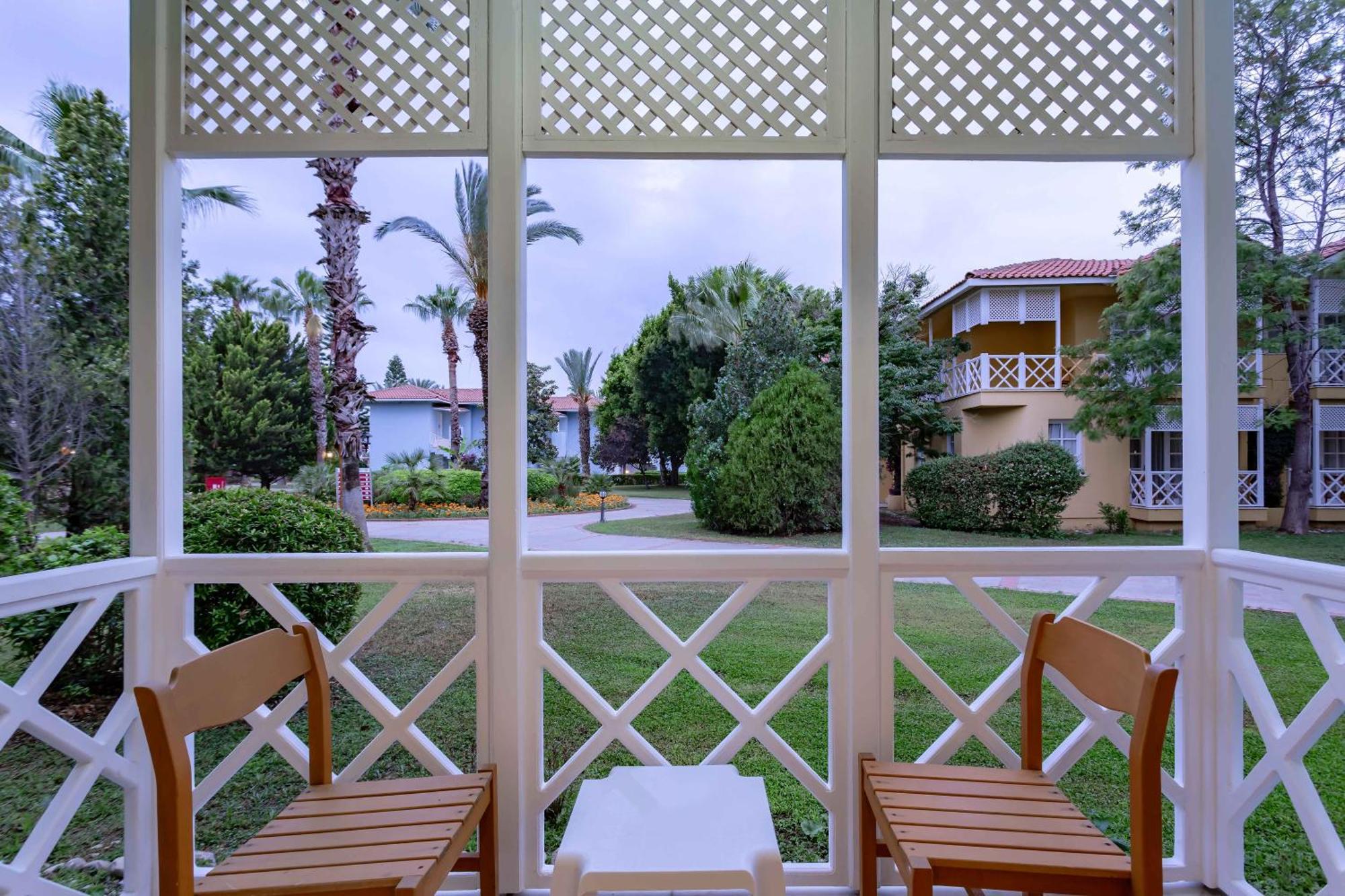 Euphoria Palm Beach Resort Kizilagac  Εξωτερικό φωτογραφία